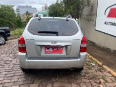 HYUNDAI TUCSON 2.0 2012/2012 ELY AUTOMÓVEIS LAJEADO / Carros no Vale