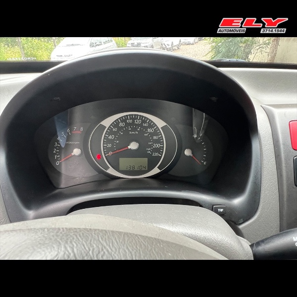 HYUNDAI TUCSON 2.0 2012/2012 ELY AUTOMÓVEIS LAJEADO / Carros no Vale