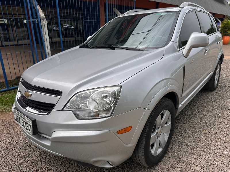 CHEVROLET CAPTIVA SPORT 2.4 2011/2011 MENEGHINI VEÍCULOS ARROIO DO MEIO / Carros no Vale