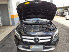 MERCEDES-BENZ GLA 200 ADVANCE 1.6 TURBO 2016/2016 ROSAUTO VEÍCULOS VENÂNCIO AIRES / Carros no Vale