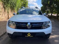 RENAULT DUSTER 1.6 2018/2019 ESTAÇÃO DO CARRO ESTRELA / Carros no Vale