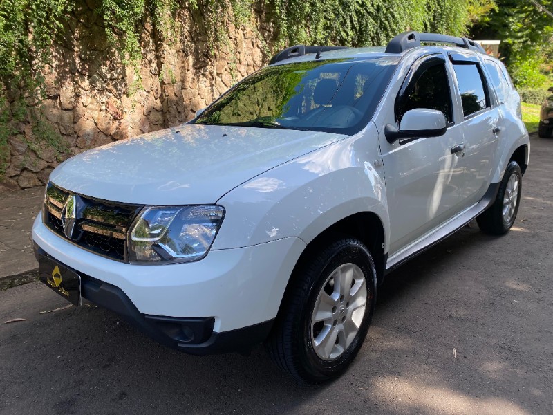 RENAULT DUSTER 1.6 2018/2019 ESTAÇÃO DO CARRO ESTRELA / Carros no Vale