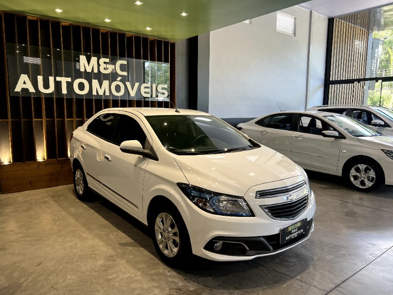 CHEVROLET PRISMA 1.4 LTZ MT 2014/2015 M&C AUTOMÓVEIS CAXIAS DO SUL / Carros no Vale