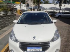 PEUGEOT 208 ACTIVE 1.5 PACK 2014/2015 ALTERNATIVA VEÍCULOS LAJEADO / Carros no Vale