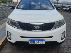 KIA SORENTO EX2 2.4 2013/2014 ALTERNATIVA VEÍCULOS LAJEADO / Carros no Vale