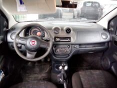 FIAT UNO VIVACE 1.0 2013/2013 TS VEÍCULOS ANTA GORDA / Carros no Vale