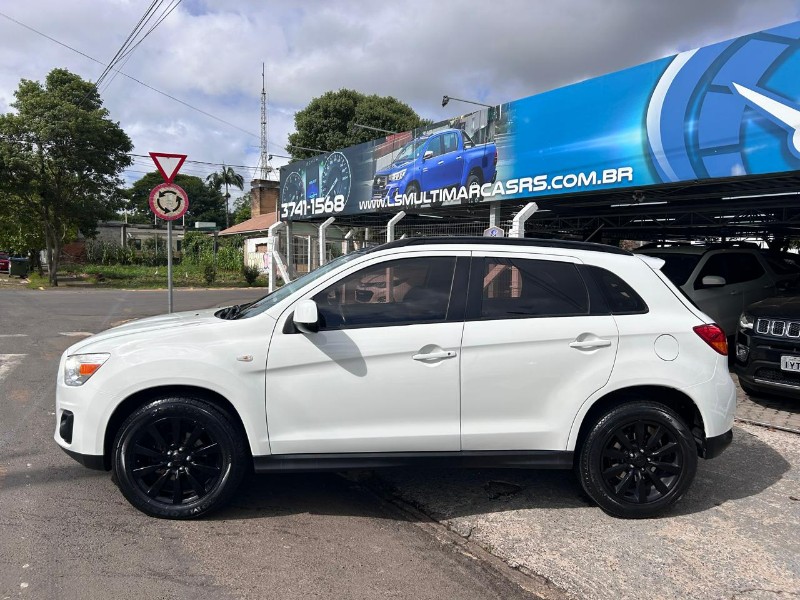 MITSUBISHI ASX 2.0 16V 160CV AUT. 2013/2014 LS MULTIMARCAS VENÂNCIO AIRES / Carros no Vale