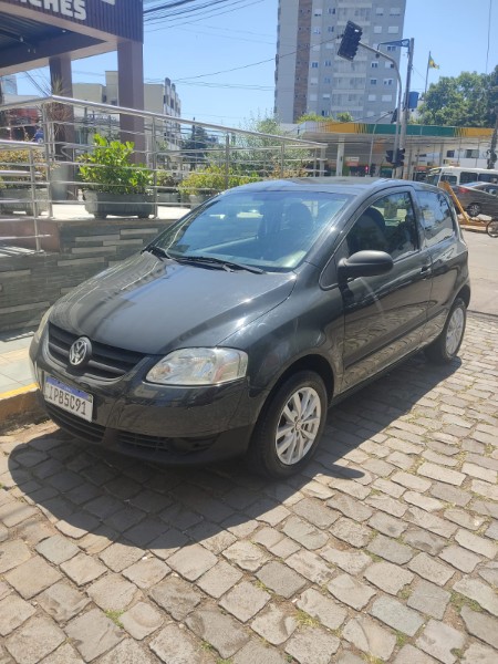 VOLKSWAGEN FOX 1.0 2008/2009 ALTERNATIVA VEÍCULOS LAJEADO / Carros no Vale