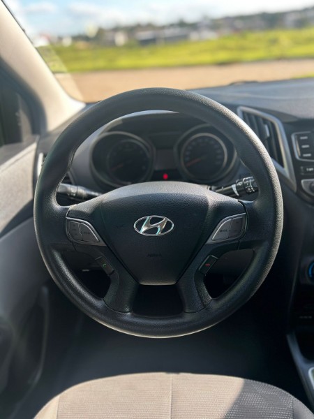 HYUNDAI HB20S 1.6 PREMIUM 16V FLEX 4P AUTOMÁTICO /2016 NEURI VEÍCULOS LAJEADO / Carros no Vale