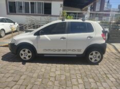 VOLKSWAGEN CROSSFOX 1.6 2007/2008 ALTERNATIVA VEÍCULOS LAJEADO / Carros no Vale