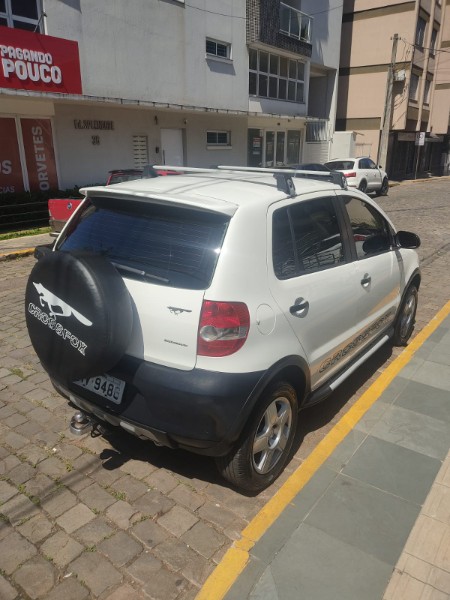 VOLKSWAGEN CROSSFOX 1.6 2007/2008 ALTERNATIVA VEÍCULOS LAJEADO / Carros no Vale