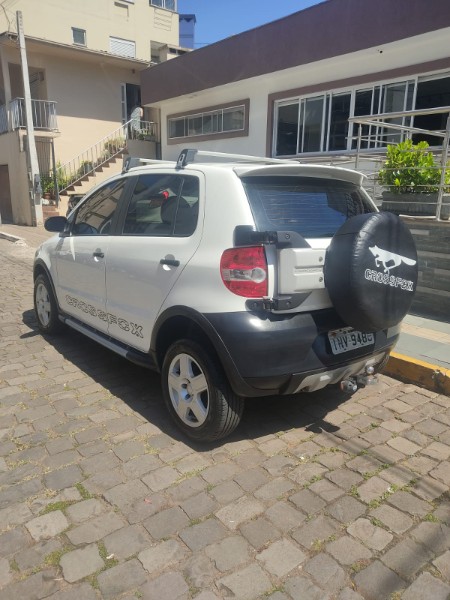 VOLKSWAGEN CROSSFOX 1.6 2007/2008 ALTERNATIVA VEÍCULOS LAJEADO / Carros no Vale