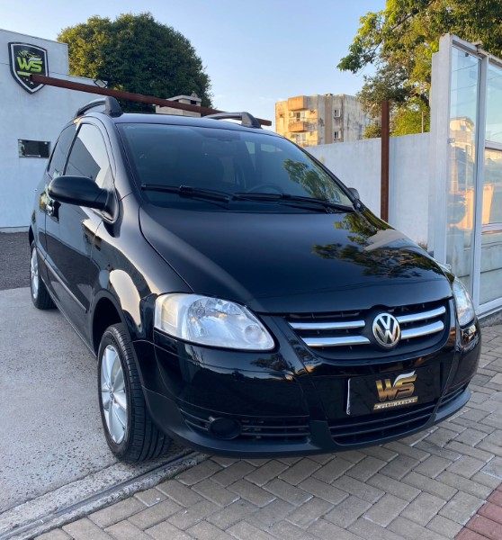 VOLKSWAGEN FOX 1.0 8V FLEX 2009/2010 WS MULTIMARCAS VENÂNCIO AIRES / Carros no Vale