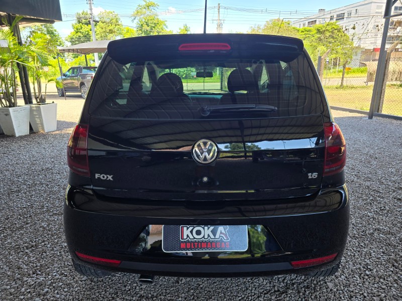 VOLKSWAGEN FOX PRIME 1.6 MI 8V 4P 2011/2011 KOKA MULTIMARCAS | PRAMOTO ESTRELA / Carros no Vale