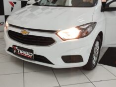 CHEVROLET ONIX HATCH LT 1.0 8V FLEXPOWER 5P MEC. 2017/2017 TIAGO AUTOMÓVEIS VENÂNCIO AIRES / Carros no Vale