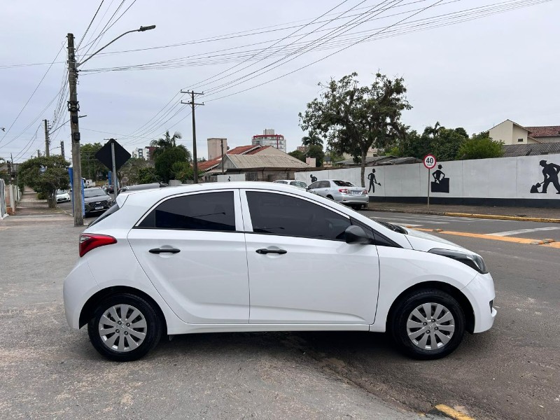 HYUNDAI HB20 COMFORT STYLE 1.0 FLEX 12V MEC. 2016/2016 LS MULTIMARCAS VENÂNCIO AIRES / Carros no Vale