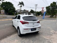 HYUNDAI HB20 COMFORT STYLE 1.0 FLEX 12V MEC. 2016/2016 LS MULTIMARCAS VENÂNCIO AIRES / Carros no Vale