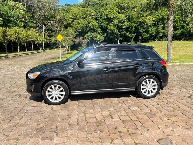 MITSUBISHI ASX 2.0 16V 4X4 160CV AUT 2014/2015 BOSCO AUTOMÓVEIS GUAPORÉ / Carros no Vale