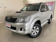 TOYOTA HILUX 3.0 SRV 4X4 CD 16V TURBO INTERCOOLER DIESEL 4P AUTOMÁTICO 2012/2012 TONHO AUTOMÓVEIS LAJEADO / Carros no Vale