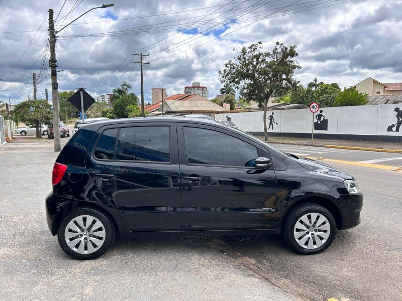 VOLKSWAGEN FOX 1.6 MI 8V TOTAL FLEX 2013/2013 LS MULTIMARCAS VENÂNCIO AIRES / Carros no Vale