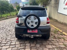 VOLKSWAGEN CROSSFOX 1.6 2006/2006 ELY AUTOMÓVEIS LAJEADO / Carros no Vale