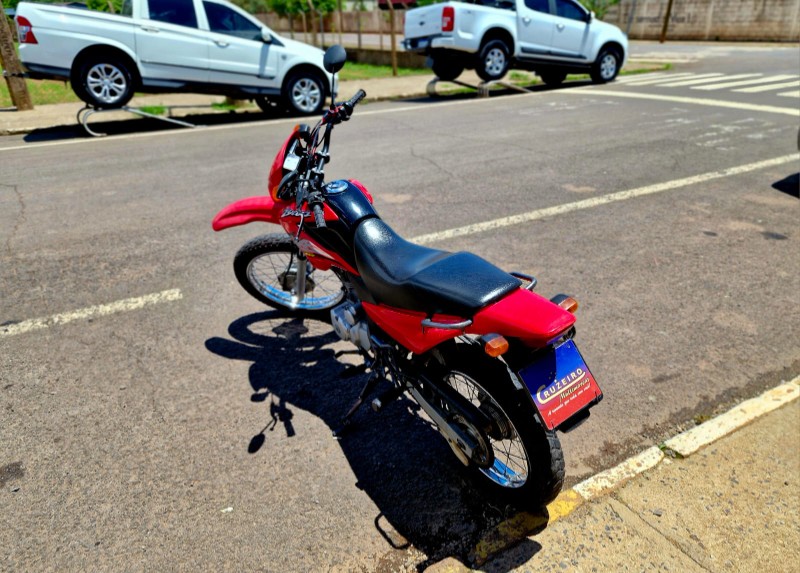 HONDA MOTOS NXR 125 BROS ES 2004/2004 CRUZEIRO MULTIMARCAS CRUZEIRO DO SUL / Carros no Vale