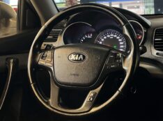 KIA SORENTO 2.4 2014/2014 LEHMEN VEÍCULOS VENÂNCIO AIRES / Carros no Vale