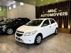 CHEVROLET ONIX 1.0 LS 8V 2013/2014 M&C AUTOMÓVEIS CAXIAS DO SUL / Carros no Vale