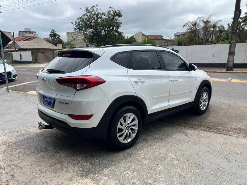 HYUNDAI TUCSON 1.6 GLS TURBO 2018/2018 LS MULTIMARCAS VENÂNCIO AIRES / Carros no Vale