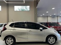 HONDA FIT 1.5 LX 16V 2015/2015 LEHMEN VEÍCULOS VENÂNCIO AIRES / Carros no Vale