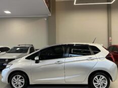 HONDA FIT 1.5 LX 16V 2015/2015 LEHMEN VEÍCULOS VENÂNCIO AIRES / Carros no Vale