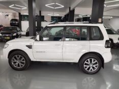 MITSUBISHI PAJERO TR4 2.0 4X2 16V 140CV FLEX 4P MANUAL /2015 BELAVENDA AUTOMÓVEIS ARROIO DO MEIO / Carros no Vale