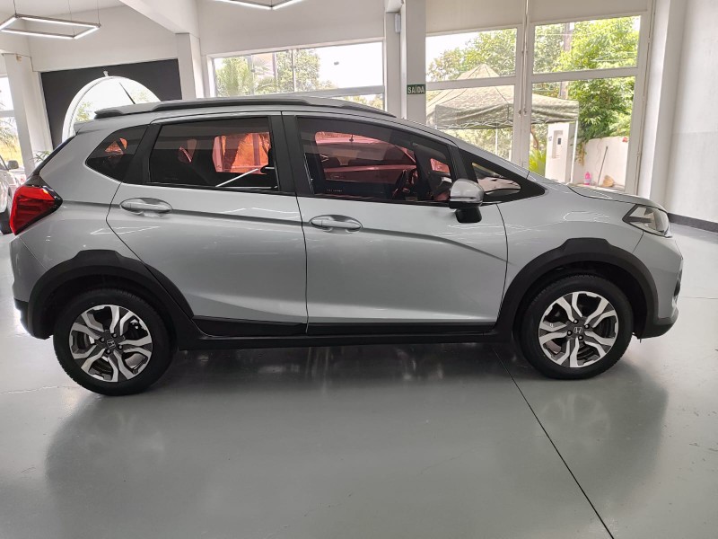 HONDA WR-V EX 1.5 FLEXONE 16V /2018 BELAVENDA AUTOMÓVEIS ARROIO DO MEIO / Carros no Vale