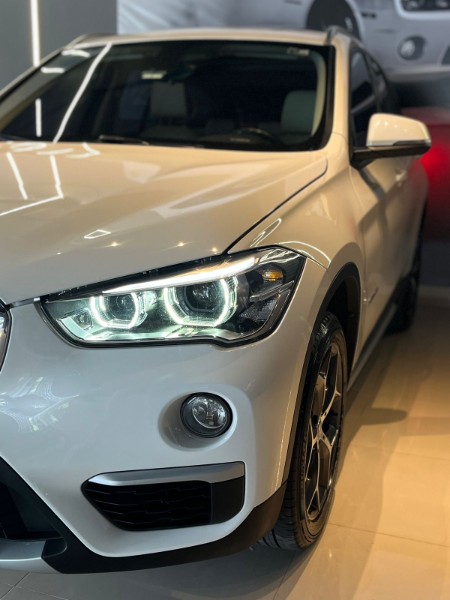 BMW X1 2.0 16V TURBO ACTIVE SDRIVE20I AT 2017 2017/2017 JM AUTOMÓVEIS VENÂNCIO AIRES / Carros no Vale