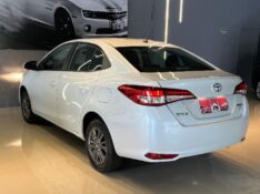 TOYOTA YARIS 1.5 XL SEDAN 16V 2020/2021 JM AUTOMÓVEIS VENÂNCIO AIRES / Carros no Vale