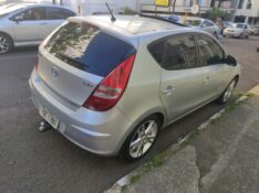 HYUNDAI I30 2.0 2011/2012 ALTERNATIVA VEÍCULOS LAJEADO / Carros no Vale