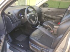 HYUNDAI I30 2.0 2011/2012 ALTERNATIVA VEÍCULOS LAJEADO / Carros no Vale