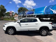 FIAT TORO FREEDOM 1.8 16V FLEX AUT. 2017/2017 LS MULTIMARCAS VENÂNCIO AIRES / Carros no Vale