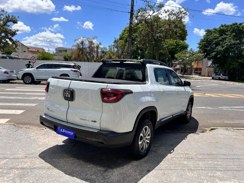 FIAT TORO FREEDOM 1.8 16V FLEX AUT. 2017/2017 LS MULTIMARCAS VENÂNCIO AIRES / Carros no Vale