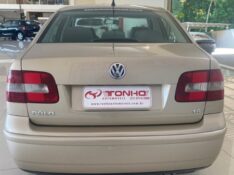 VOLKSWAGEN POLO SEDAN 1.6 8V GASOLINA 4P MANUAL 2002/2003 TONHO AUTOMÓVEIS LAJEADO / Carros no Vale