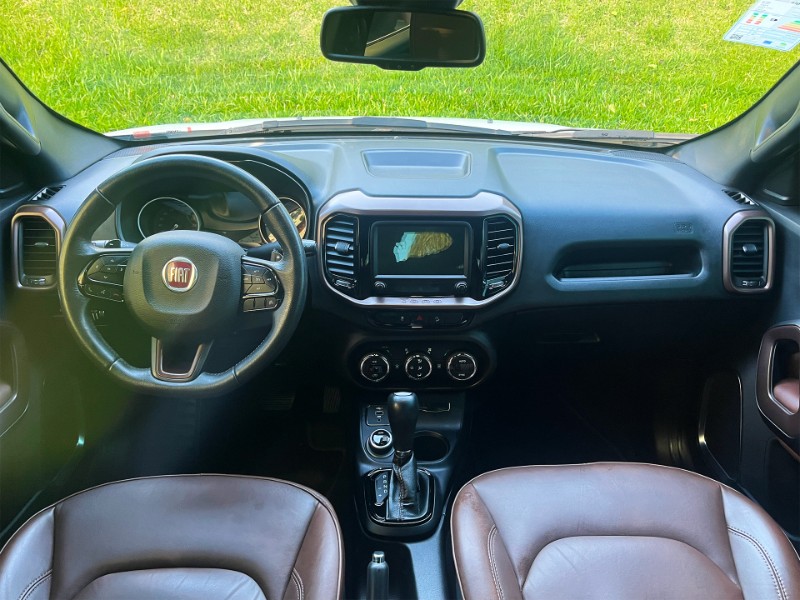 FIAT TORO 2.0 16V TURBO DIESEL RANCH AT 4X4 AUTOMÁTICO 2019/2020 DUARTE VEÍCULOS PORTO ALEGRE / Carros no Vale