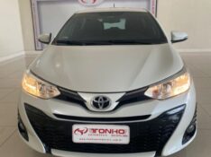 TOYOTA YARIS 1.5 XS 16V 2018/2019 TONHO AUTOMÓVEIS LAJEADO / Carros no Vale