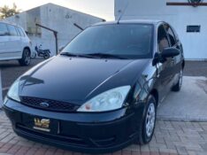 FORD FOCUS 1.6 8V FLEX 4P MANUAL 2007/2008 WS MULTIMARCAS VENÂNCIO AIRES / Carros no Vale