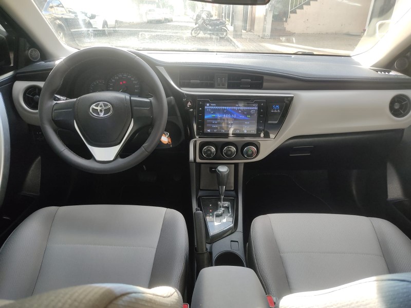 TOYOTA COROLLA 1.8 GLI 2019/2019 ALTERNATIVA VEÍCULOS LAJEADO / Carros no Vale