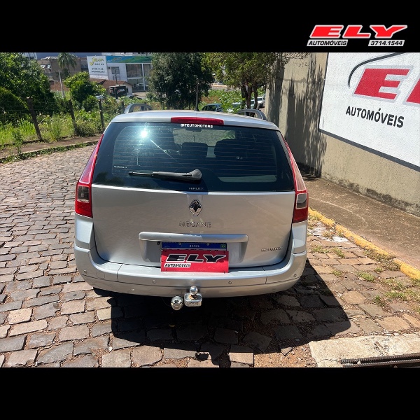 RENAULT MEGANE GRAND TOUR DYNAMIQUE 1.6 16V 2012/2012 ELY AUTOMÓVEIS LAJEADO / Carros no Vale