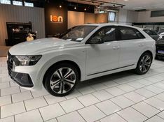 AUDI Q8 3.0 TFSI GASOLINA PERFORMANCE BLACK QUATTRO TIPTRONIC 2022/2022 FÁBIO BERNARDES PORTO ALEGRE / Carros no Vale