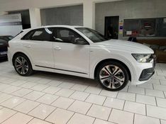 AUDI Q8 3.0 TFSI GASOLINA PERFORMANCE BLACK QUATTRO TIPTRONIC 2022/2022 FÁBIO BERNARDES PORTO ALEGRE / Carros no Vale