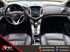 CHEVROLET CRUZE 1.8 LT 16V 2016/2016 V10 VEÍCULOS CAXIAS DO SUL / Carros no Vale