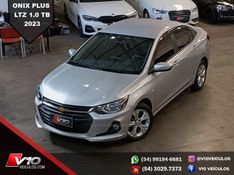 CHEVROLET ONIX 1.0 LTZ 12V TURBO 2022/2023 V10 VEÍCULOS CAXIAS DO SUL / Carros no Vale