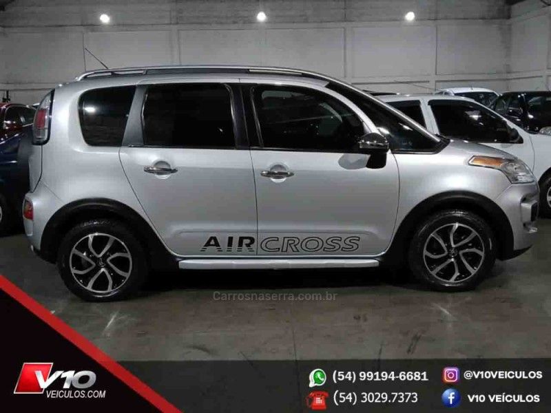 CITROËN AIRCROSS 1.6 EXCLUSIVE 16V 2013/2013 V10 VEÍCULOS CAXIAS DO SUL / Carros no Vale